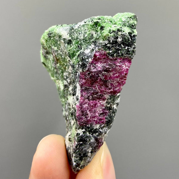 Natural Ruby Zoisite Stone, Red and Green Crystal Mineral, Green and Pink Crystal