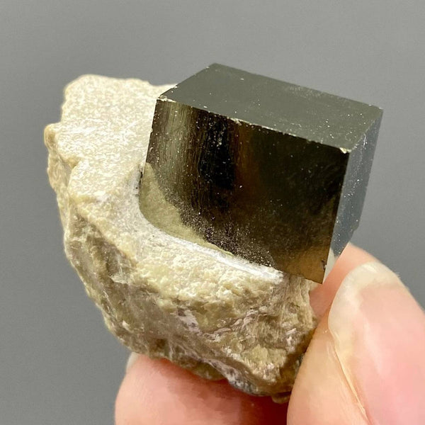 Natural Pyrite Cube in Matrix from Spain – Pyritecube on Stone, Cubic Pyrite Crystal, iron Pyrite